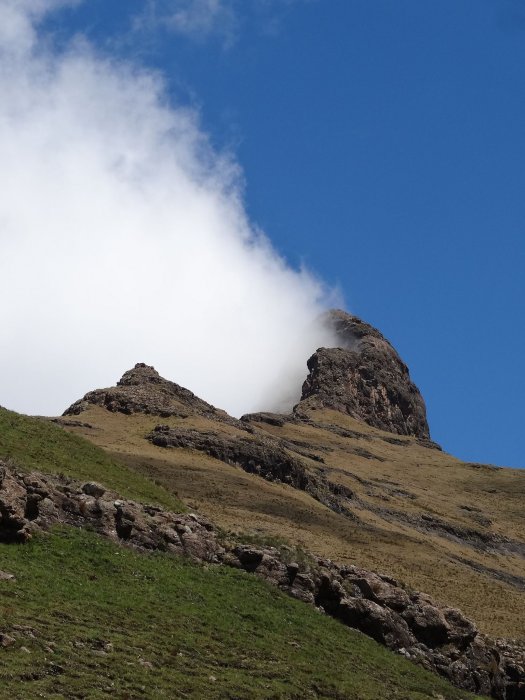 Rhino: East ridge, final approach