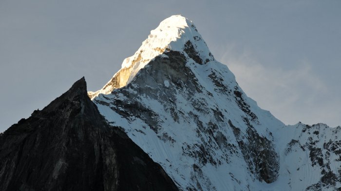 Sunrise on Ama Dablam